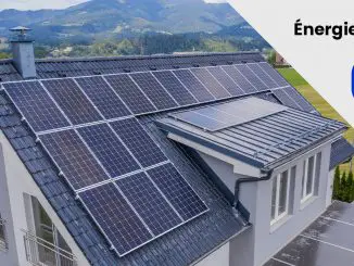 installation de panneaux photovoltaiques sur un toit de maison